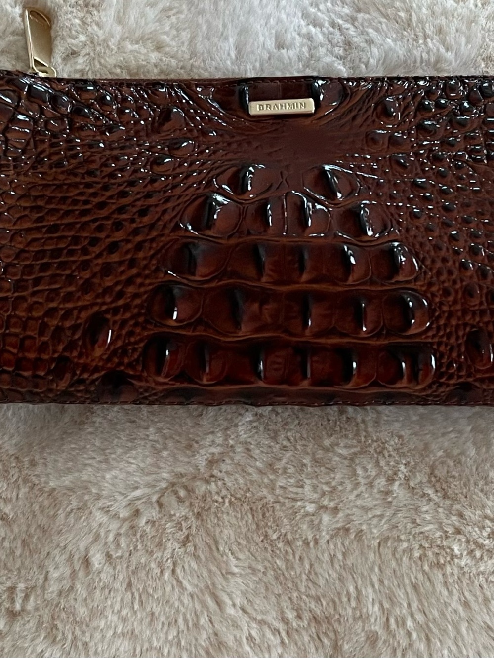 Brahmin Daisy Croc-Embossed Brown Wristlet with Gold Hardware - Picture 5 of 15